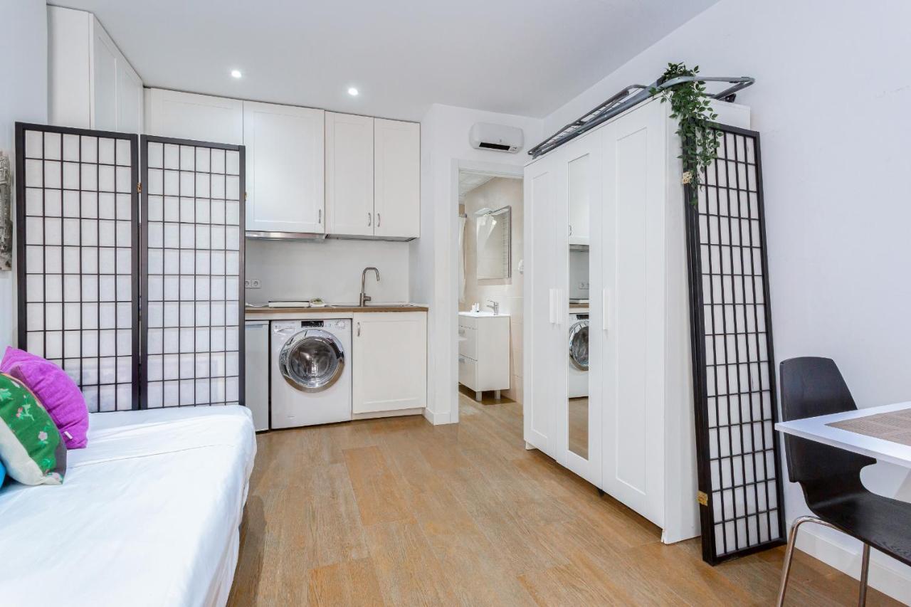 Aparteasy - Goya Ground Floor Studio Madrid Exterior photo